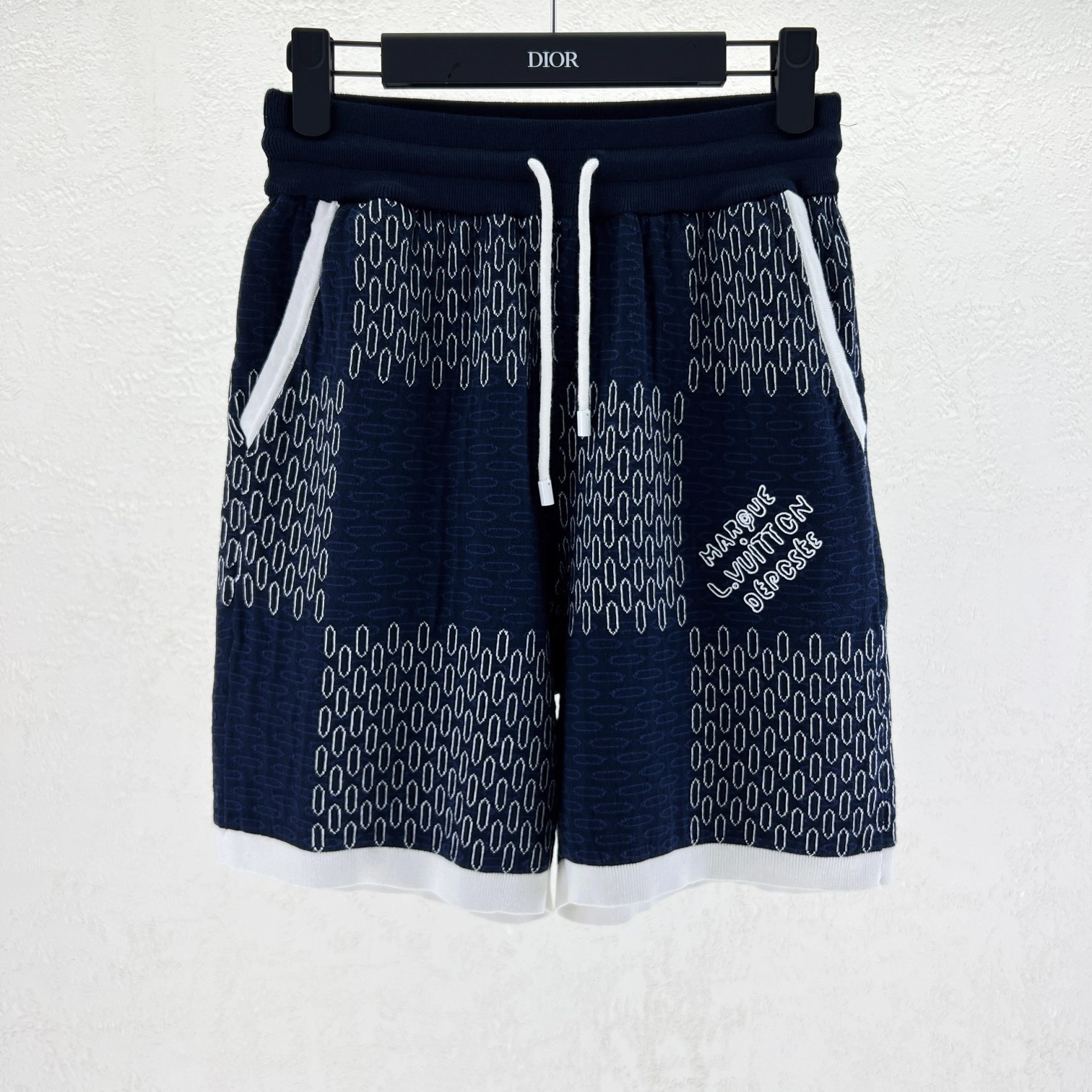 &wg.luxury- 8V item:D-F409I0421